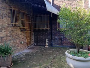2 Bed House in Bergsig