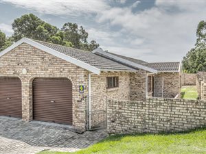 3 Bed Townhouse in Kabega