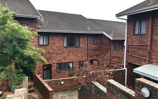 3 Bedroom Duplex in Clarendon