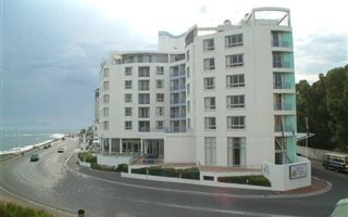 1 Bedroom Apartment in Beachroad