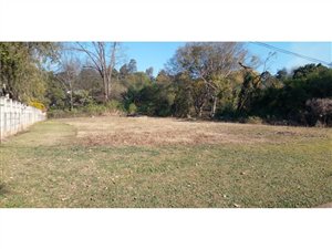 1541 m² Land available in Boughton