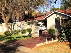 4 Bed House in Waverley
