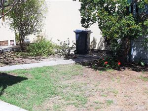 4 Bed House in Bothasig