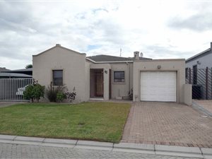 3 Bed House in Kuilsriver