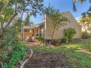 2 Bed Townhouse in Fourways