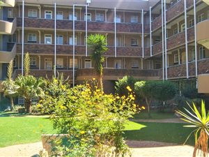 1.5 Bed Apartment in West Turffontein