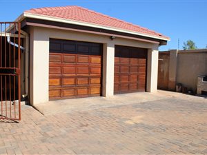 3 Bed House in Rayton