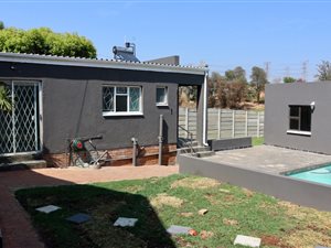 1 Bed Flat in Illiondale