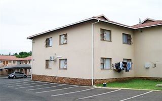 2 Bedroom Flat in Richem
