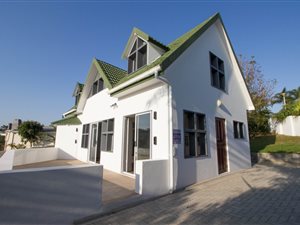 3 Bed House in Beacon Bay