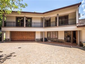 4 Bed House in Hillcrest Park