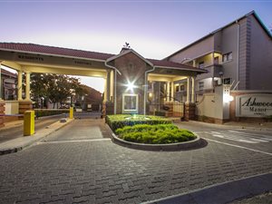 1 Bed Apartment in Paulshof