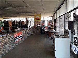 300 m² Commercial space in Vanderbijlpark Central
