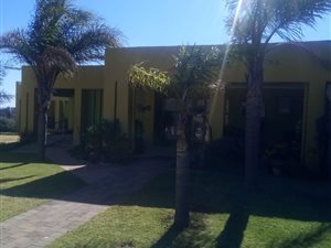 5 Bed House in Protea Ridge