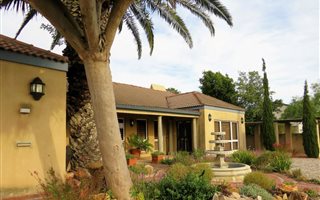 3 Bedroom House in Panorama