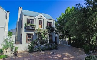 3 Bedroom House in Capolavoro Estate