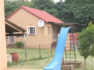 1 ha Farm in Mnandi AH