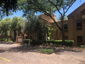 222 m² Commercial space in Faerie Glen