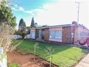 4 Bed House in Homer