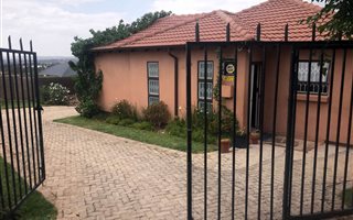 4 Bedroom House in Cosmo City