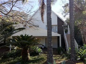 4 Bed Duet in Lynnwood Manor