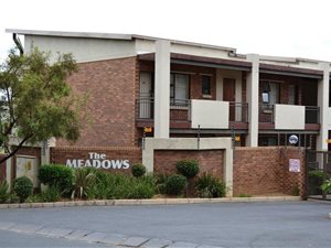 2 Bed Townhouse in Bloubosrand