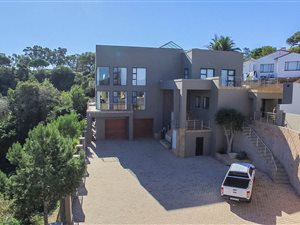5 Bedroom House in Mill Park