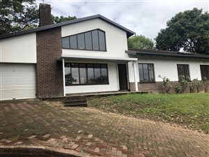 4 Bed House in Cowies Hill Park