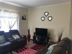 2 Bed Apartment in North Riding AH