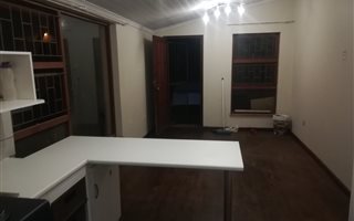1 Bedroom Garden Cottage in Oakglen