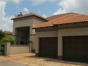 3 Bed House in Bronberg