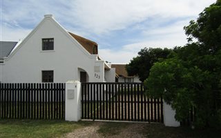 3 Bedroom House in St Francis Bay