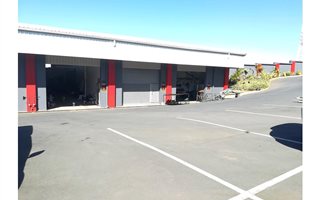 102 m² Industrial space in Shelly Beach