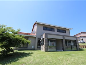 4 Bed Townhouse in Palm Lakes Estate