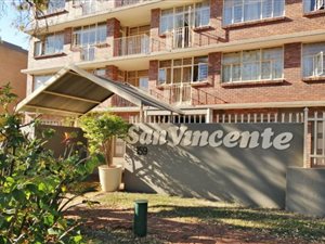 3 Bed Apartment in Sinoville