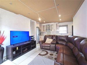 4 Bed House in Cosmo City