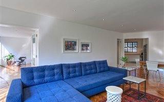 2 Bedroom Apartment in Melrose Estate