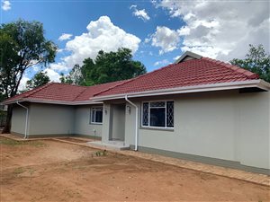 2 Bed House in Irene Park