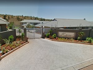 2 Bed Townhouse in Noordheuwel