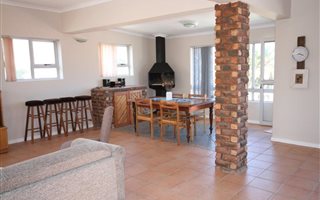 1 Bedroom Apartment in Jeffreys Bay