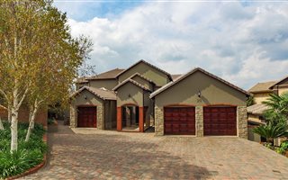 5 Bedroom House in Rynfield