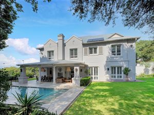 4 Bed House in Victory Park