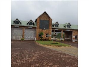 990 m² Land available in Wigwam