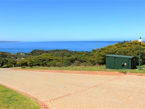 1038 m² Land available in Khamanga Bay