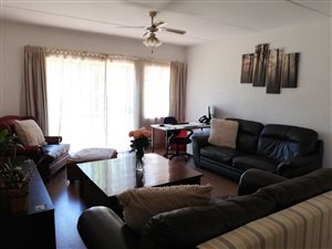 2 Bedroom Duplex in Clubview