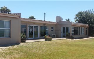 3 Bedroom House in Saldanha