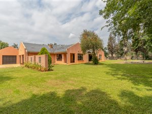 4 Bed House in Presidents Dam