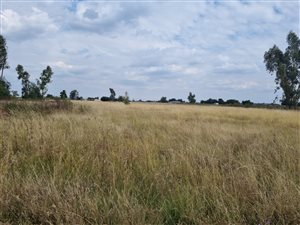 2.1 ha Farm in Boltonwold