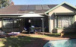 3 Bedroom House in Roseacre
