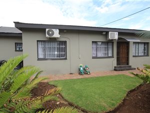 3 Bed House in Roseville